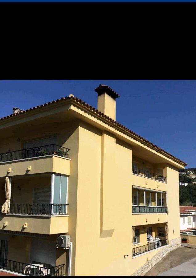 Apartamento Vacacional - Relax Tossa de Mar Bagian luar foto